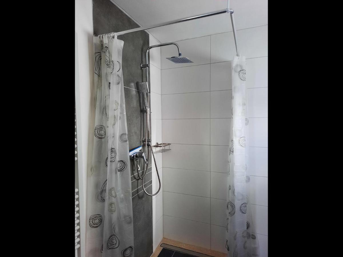Neu! Ferienwohnung Lucie 凯沃拉尔 外观 照片
